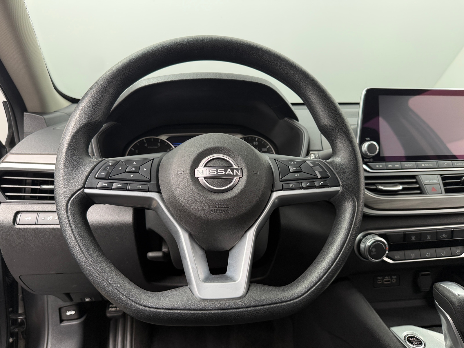 Thumbnail: 2025 Nissan Altima - 5