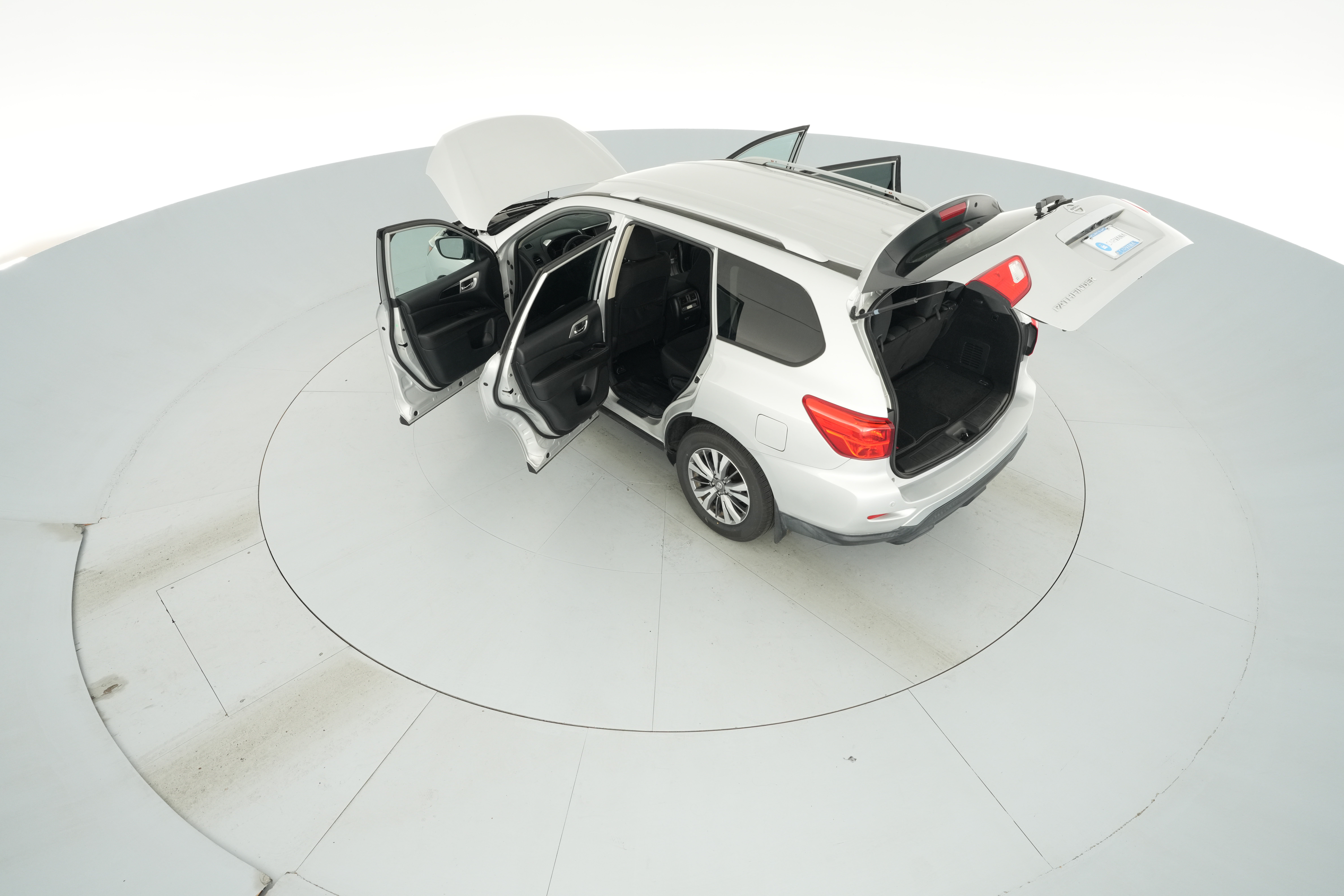 2019 Nissan Pathfinder S - Photo 43