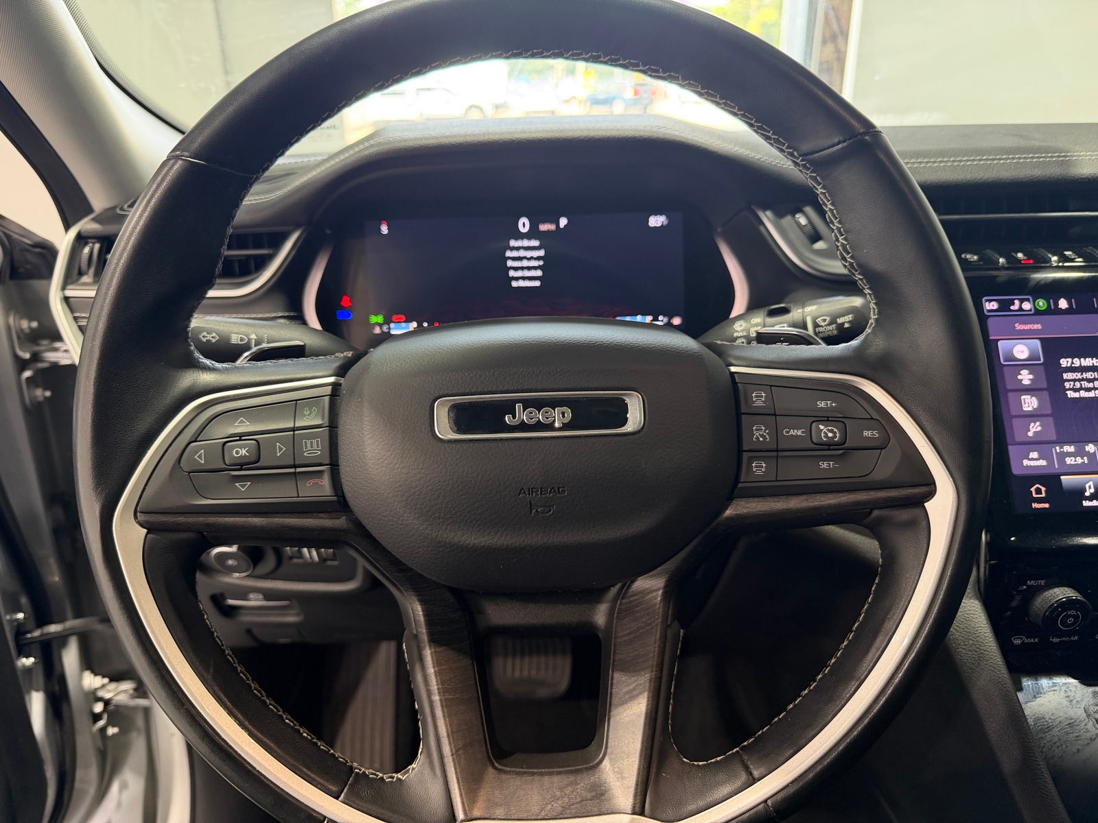 Thumbnail: 2021 Jeep Grand Cherokee L - 4