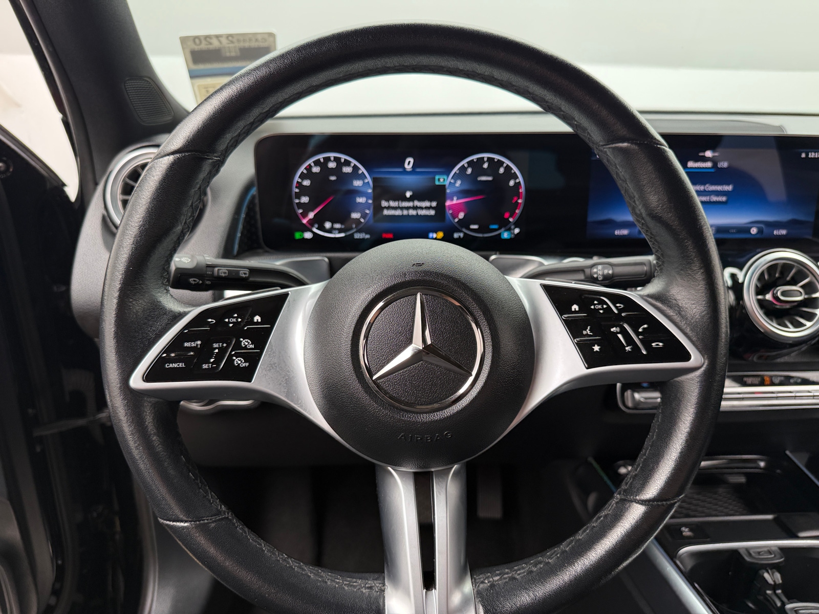 Thumbnail: 2025 Mercedes-Benz GLB - 5