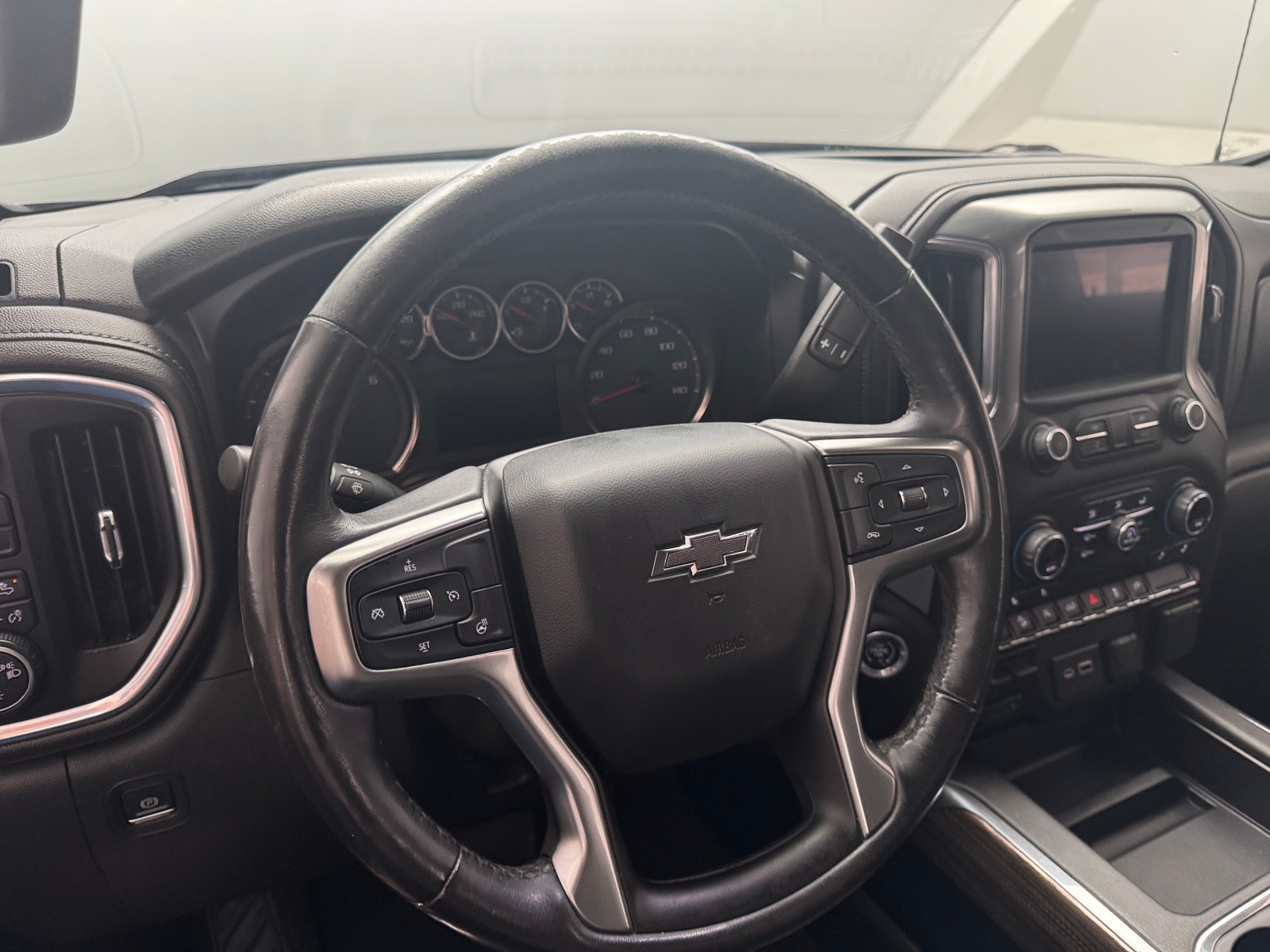 Thumbnail: 2020 Chevrolet Silverado 1500 - 5
