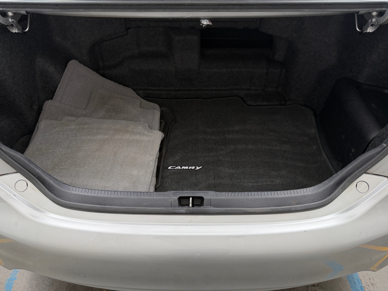Thumbnail: 2014 Toyota Camry - 7