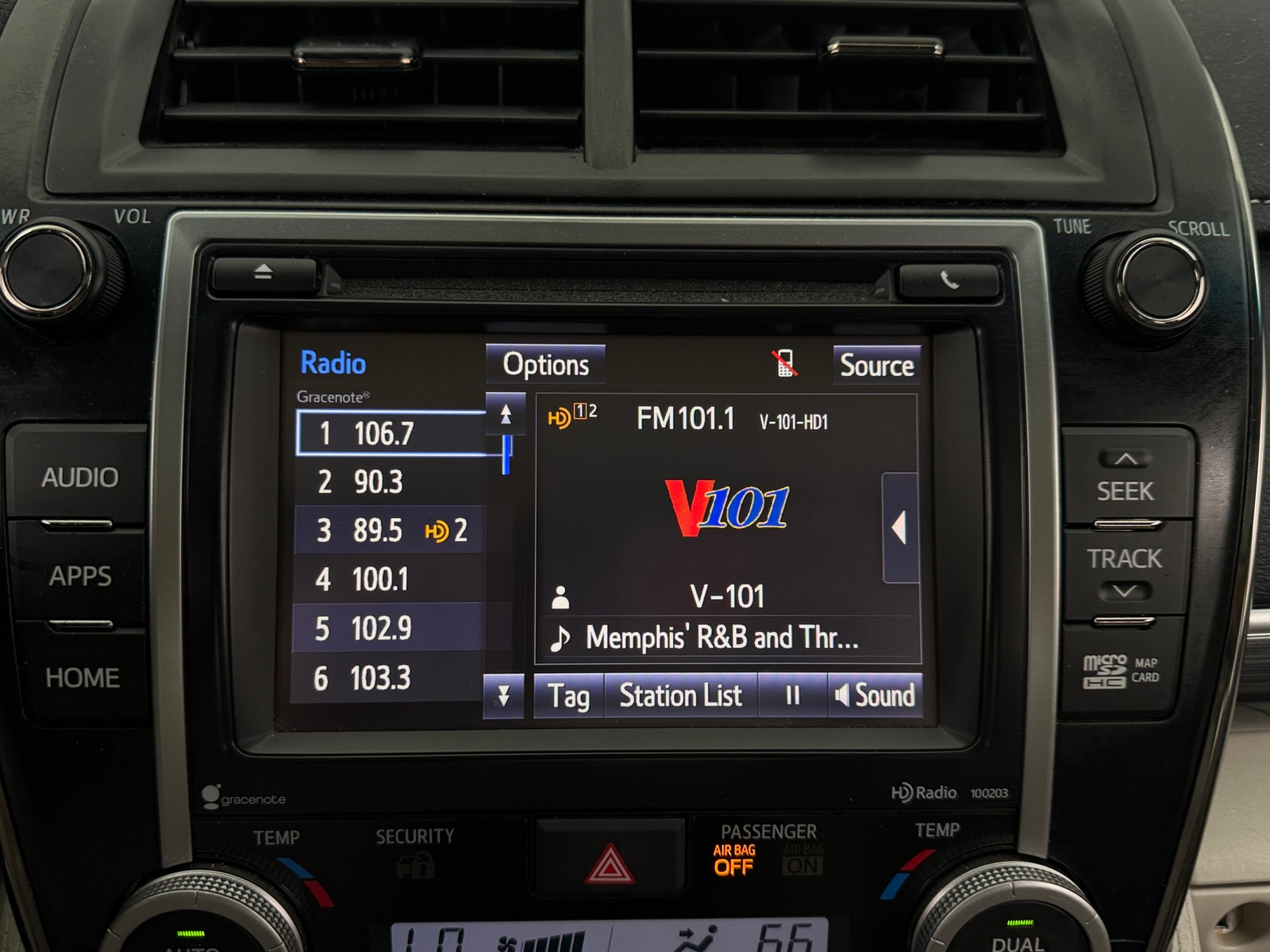 Thumbnail: 2014 Toyota Camry - 4