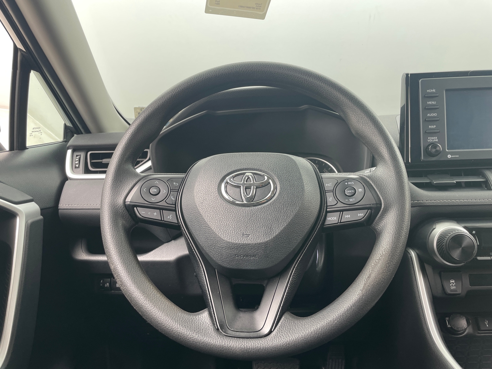 Thumbnail: 2021 Toyota RAV4 - 5