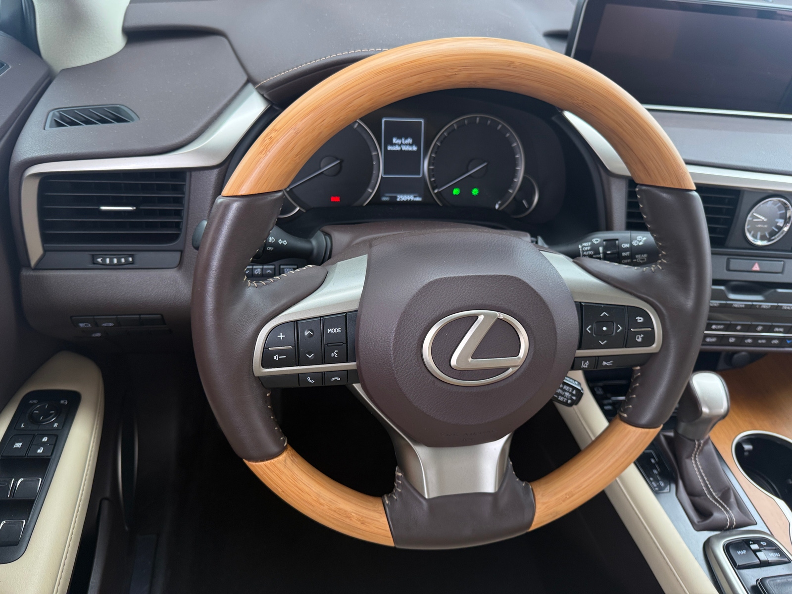 Thumbnail: 2019 Lexus RX - 5
