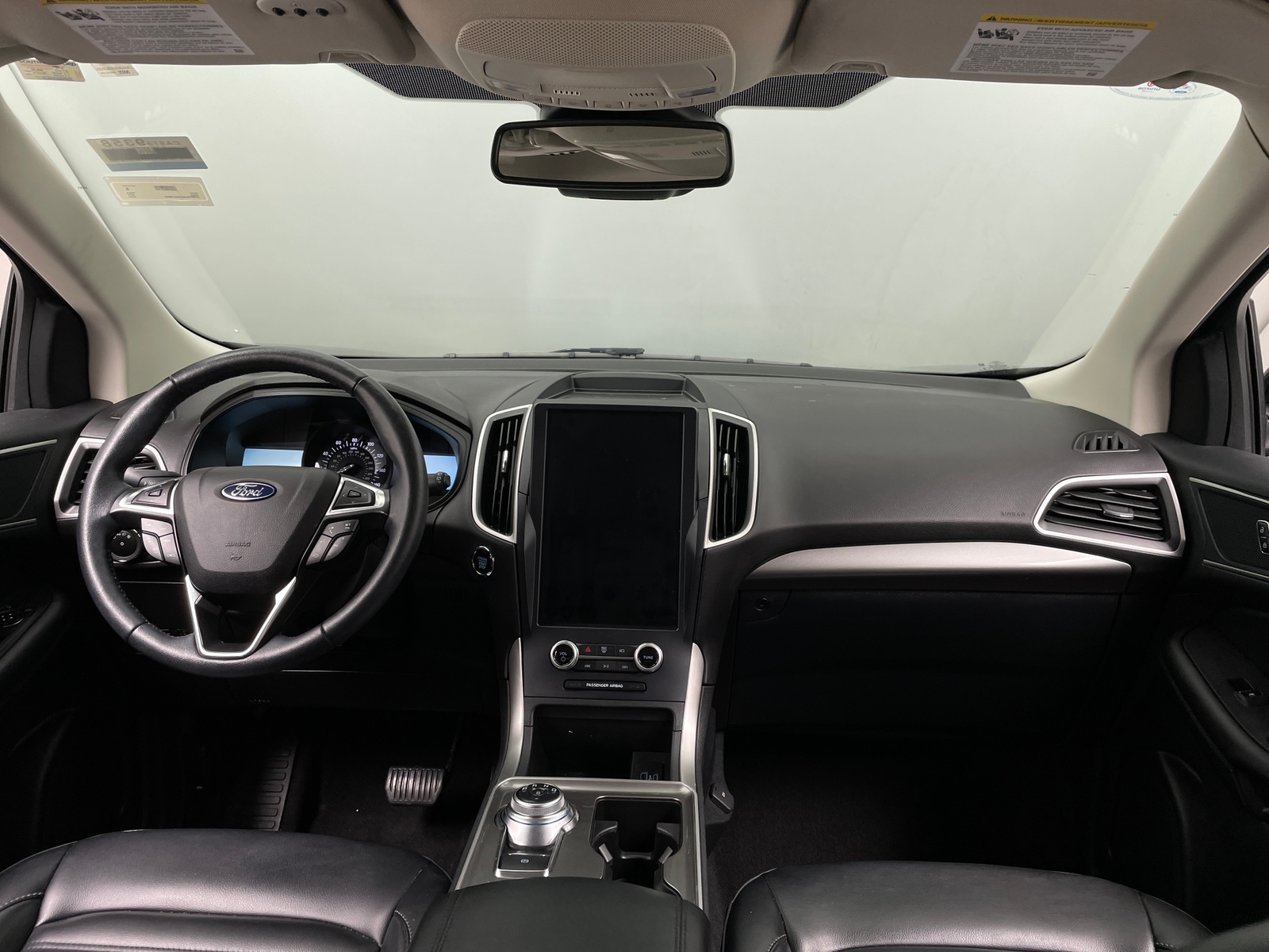 Thumbnail: 2023 Ford Edge - 2