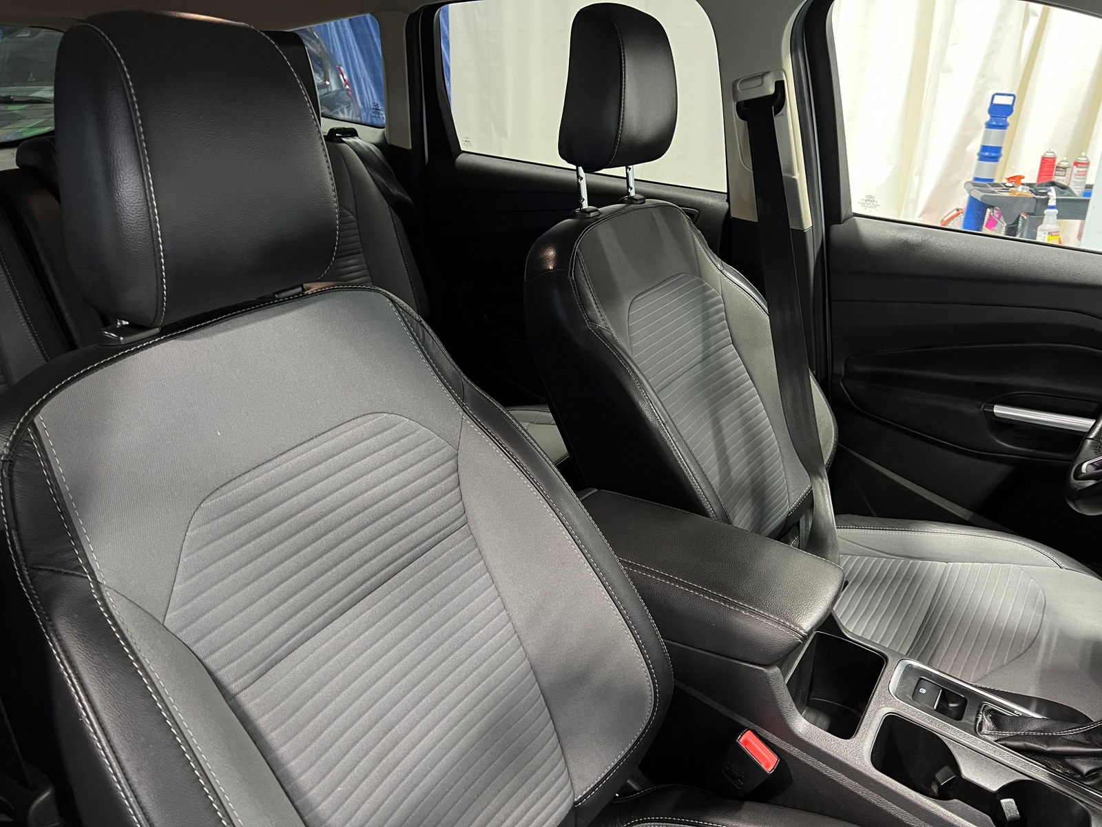 Thumbnail: 2019 Ford Escape - 2