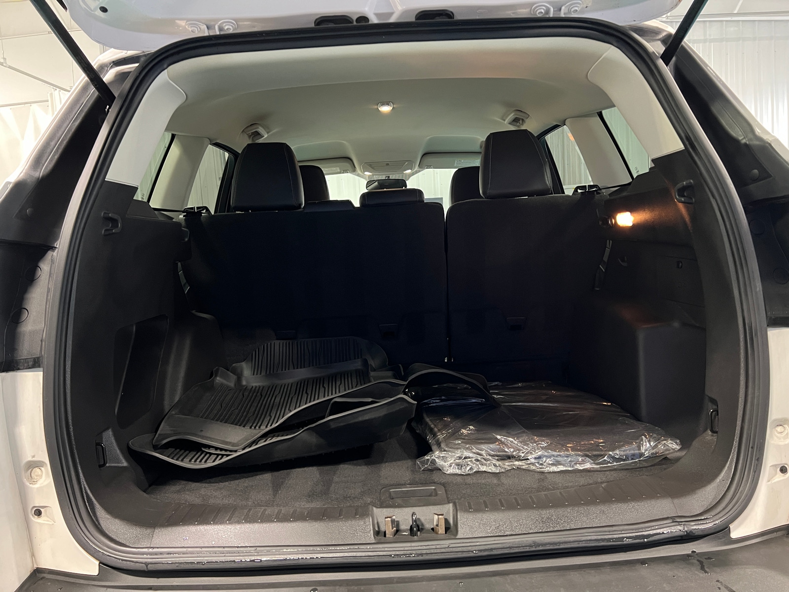 Thumbnail: 2019 Ford Escape - 7