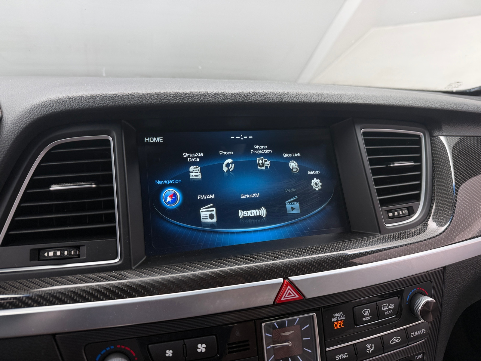Thumbnail: 2018 Genesis G80 - 3