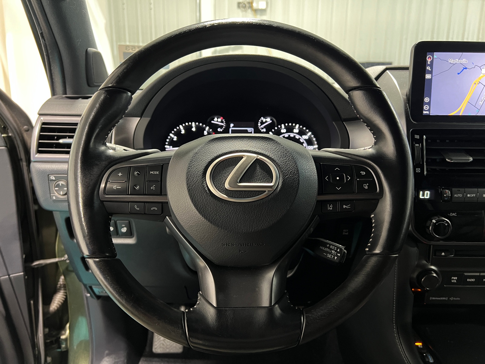 Thumbnail: 2022 Lexus GX - 4