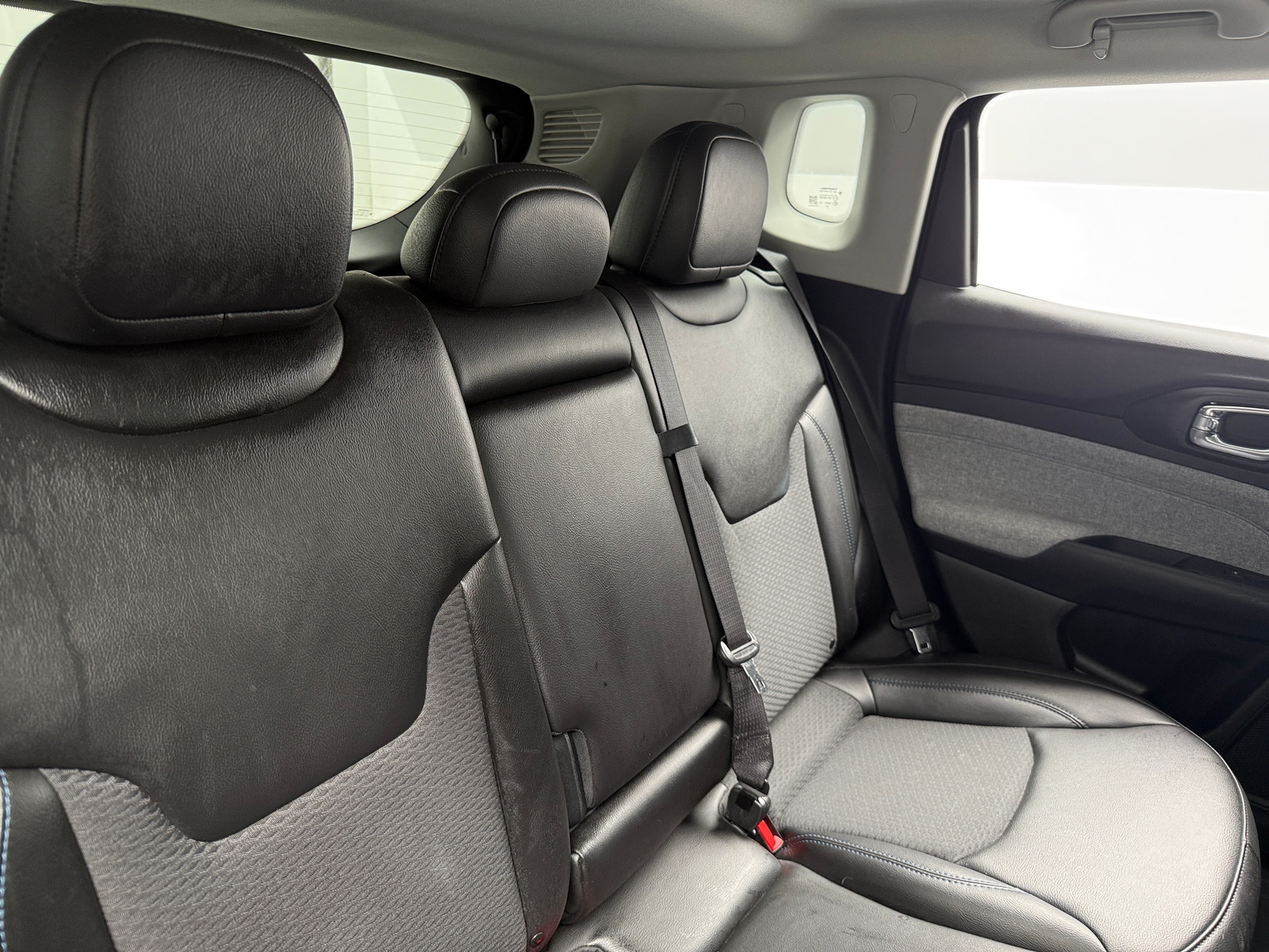Thumbnail: 2022 Jeep Compass - 6