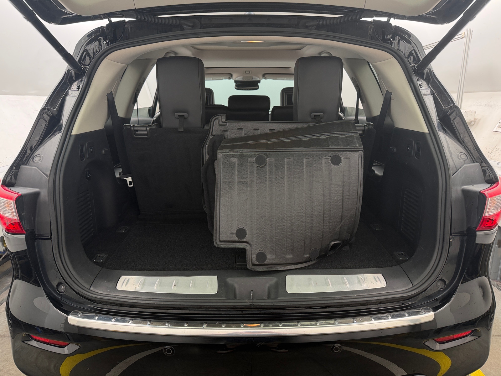 Thumbnail: 2014 INFINITI QX60 - 6