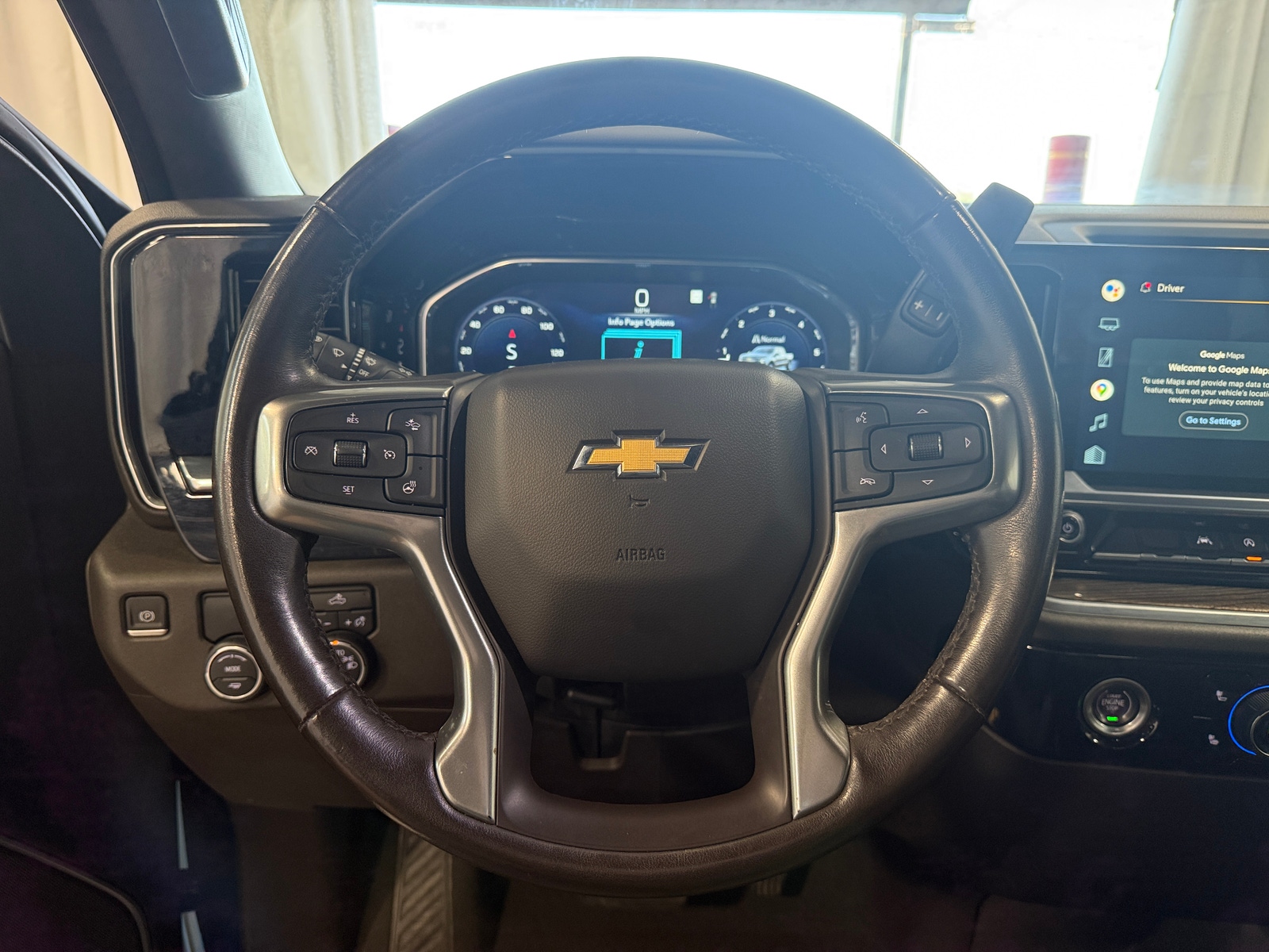 Thumbnail: 2022 Chevrolet Silverado 1500 - 5