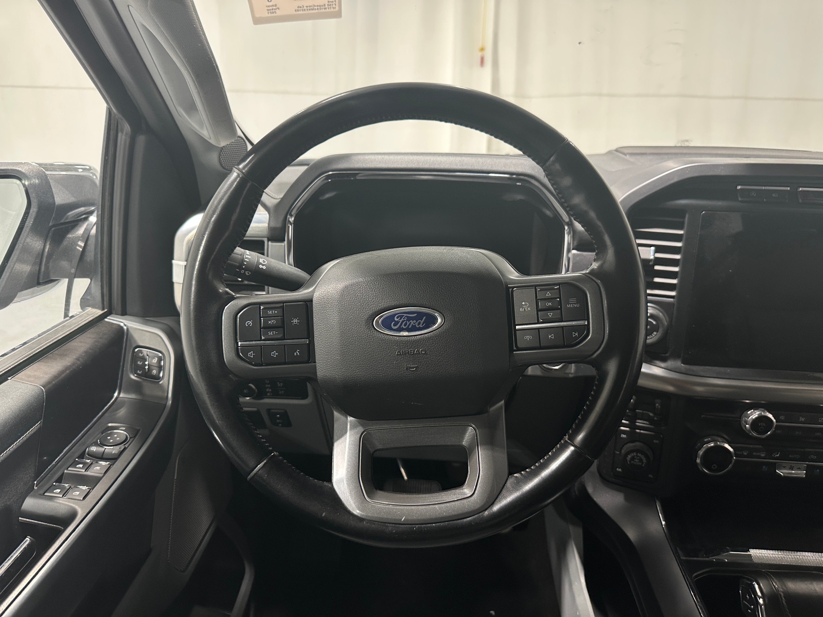 Thumbnail: 2021 Ford Econoline - 4