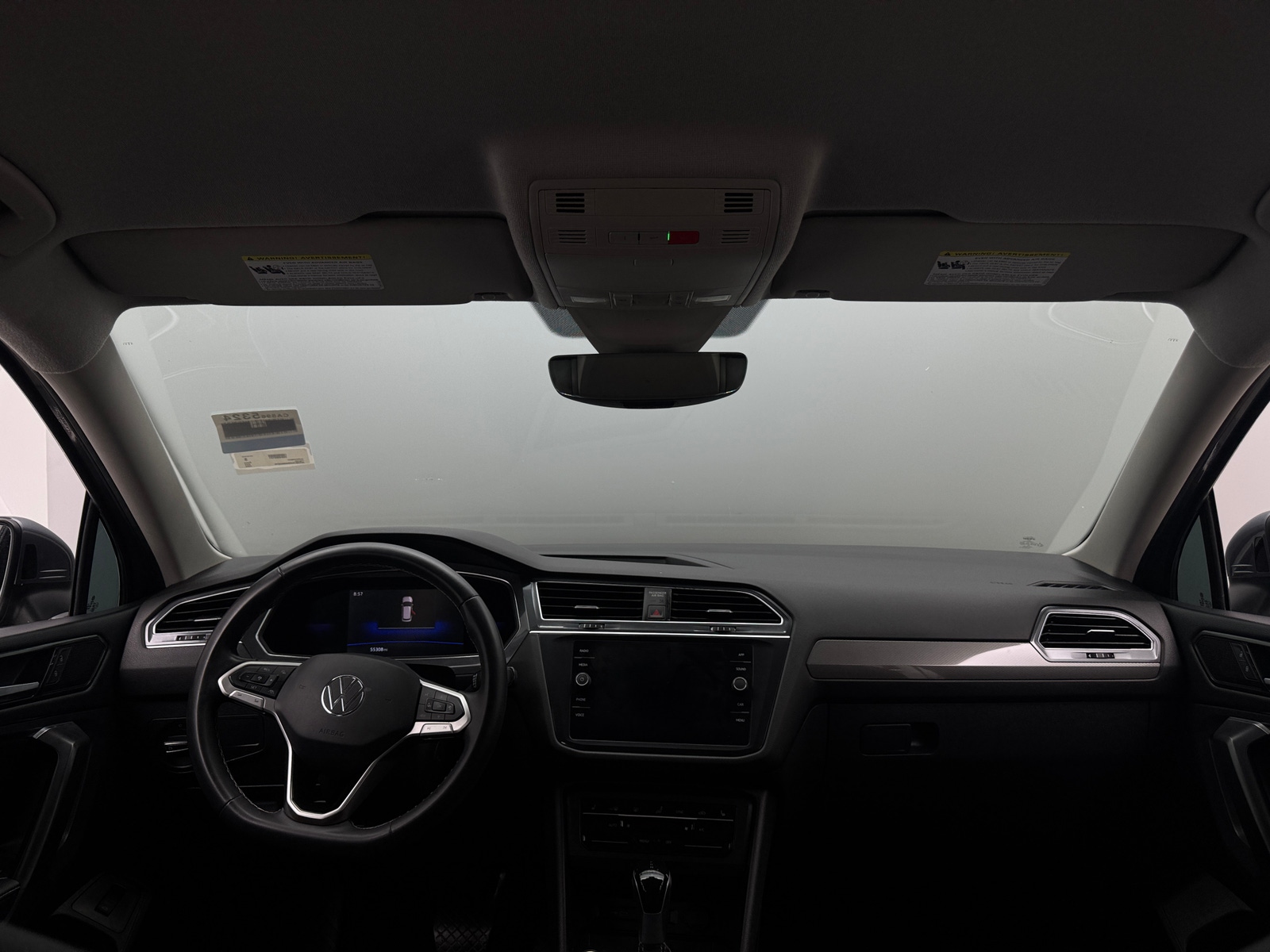 Thumbnail: 2022 Volkswagen Tiguan - 2