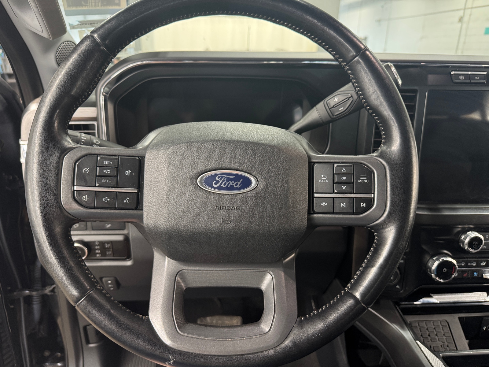 Thumbnail: 2023 Ford Econoline - 4