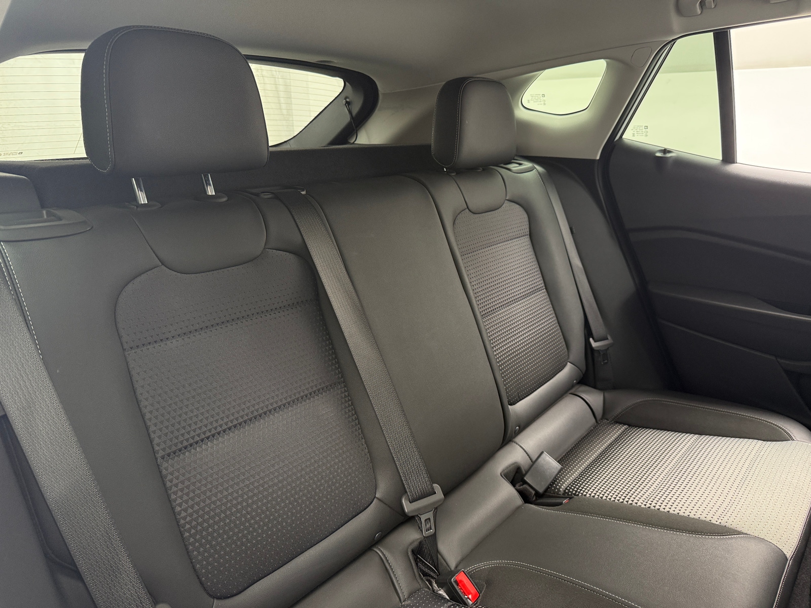 Thumbnail: 2025 Chevrolet Trax - 6