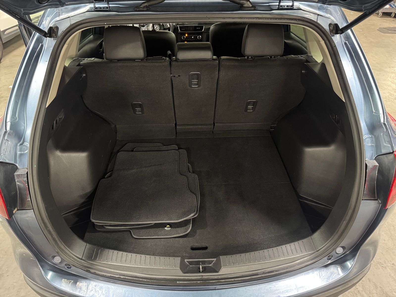 Thumbnail: 2016 Mazda CX-5 - 6