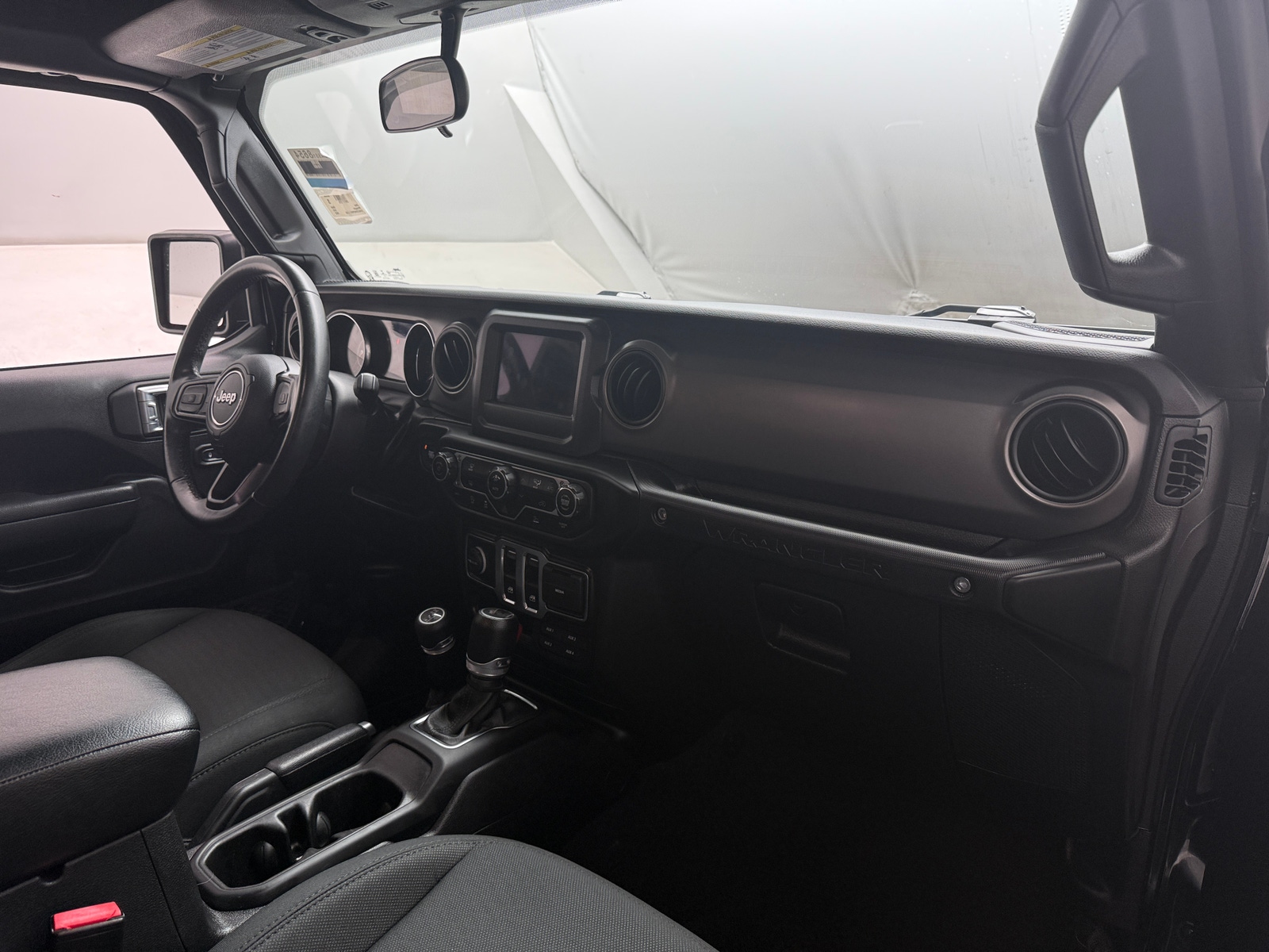 Thumbnail: 2022 Jeep Wrangler - 3