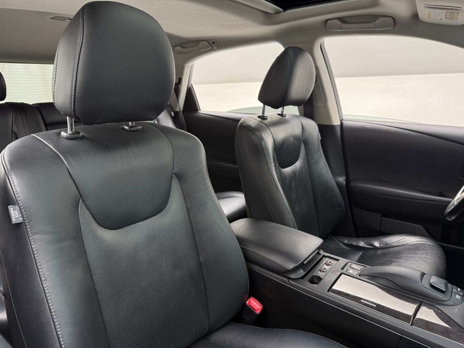 Thumbnail: 2013 Lexus RX - 2