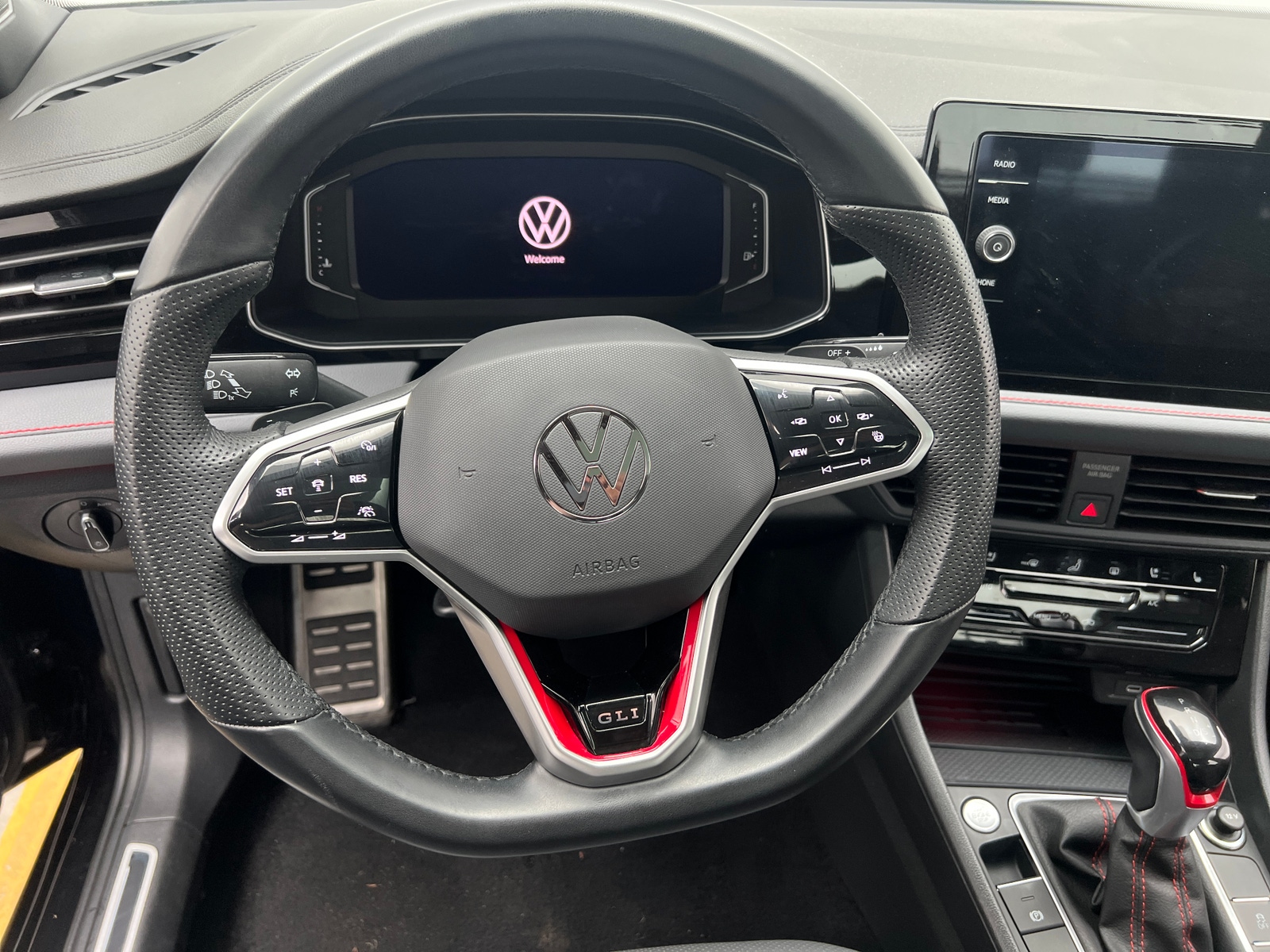 Thumbnail: 2025 Volkswagen Jetta - 4