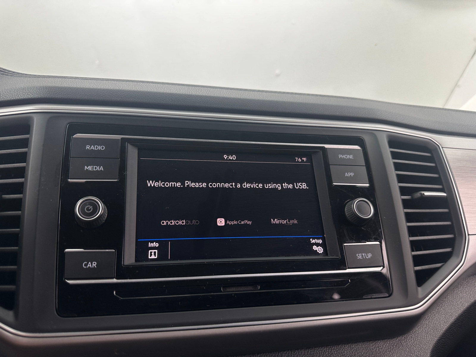 Thumbnail: 2019 Volkswagen Atlas - 4