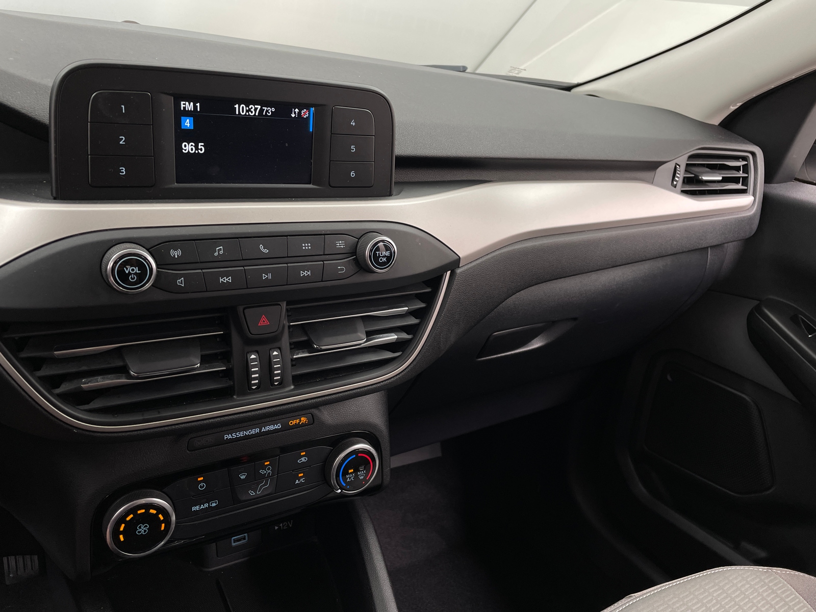 Thumbnail: 2022 Ford Escape - 4