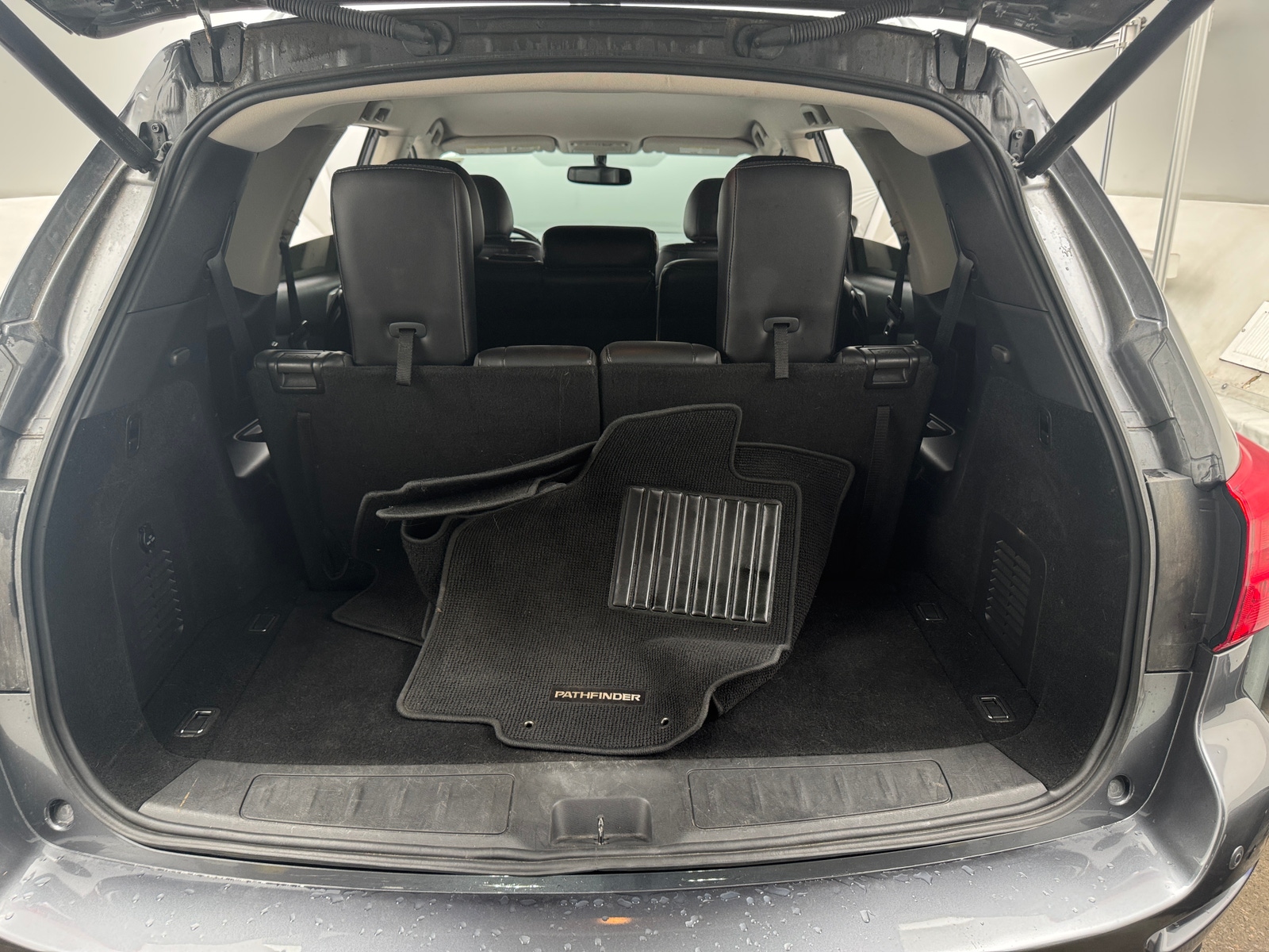 Thumbnail: 2019 Nissan Pathfinder - 6