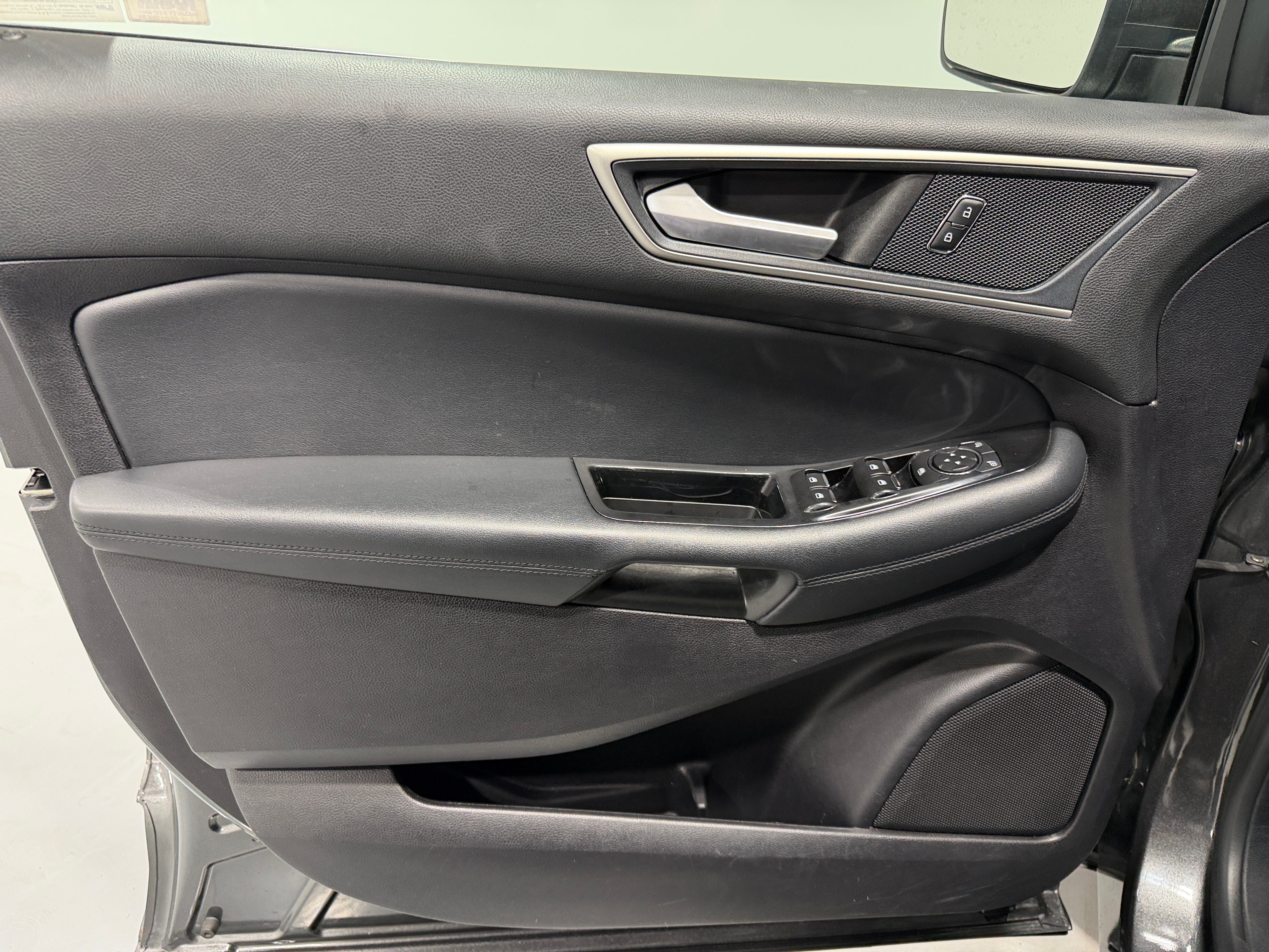 Used 2019 Ford Edge SEL with VIN 2FMPK3J94KBB49404 for sale in Colonial Heights, VA