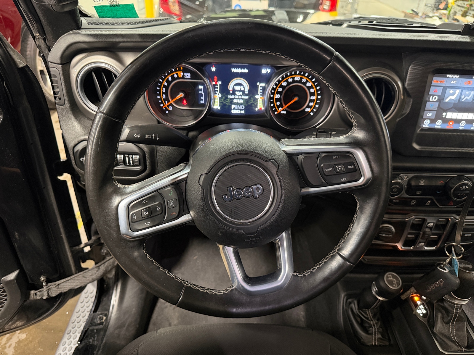 Thumbnail: 2021 Jeep Wrangler - 5