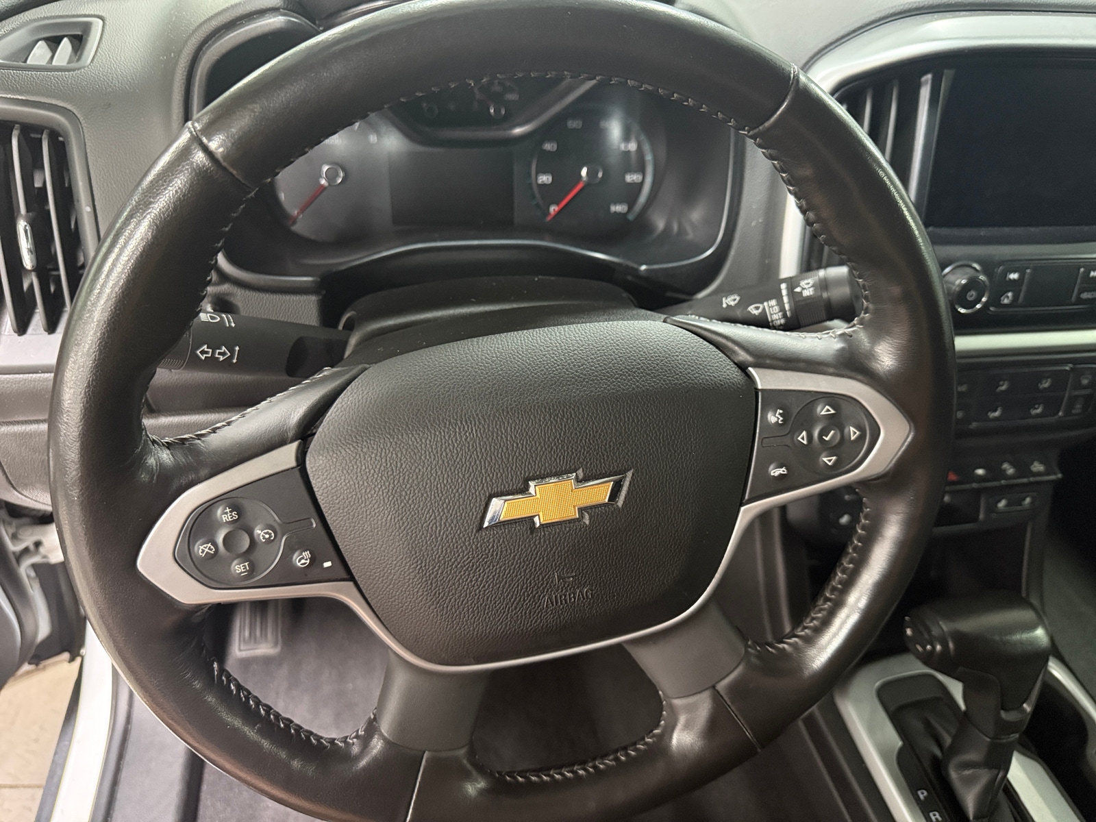 Thumbnail: 2019 Chevrolet Colorado - 4