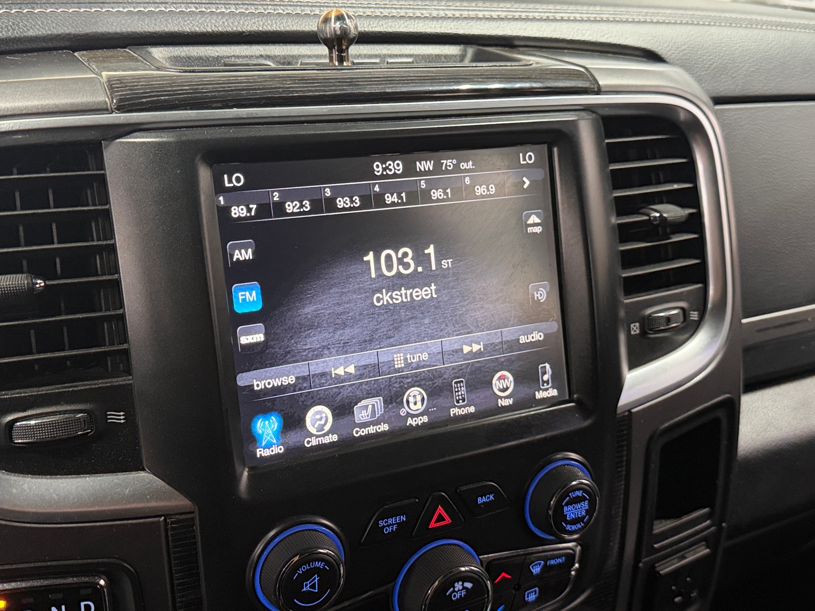 Thumbnail: 2017 RAM 1500 - 3