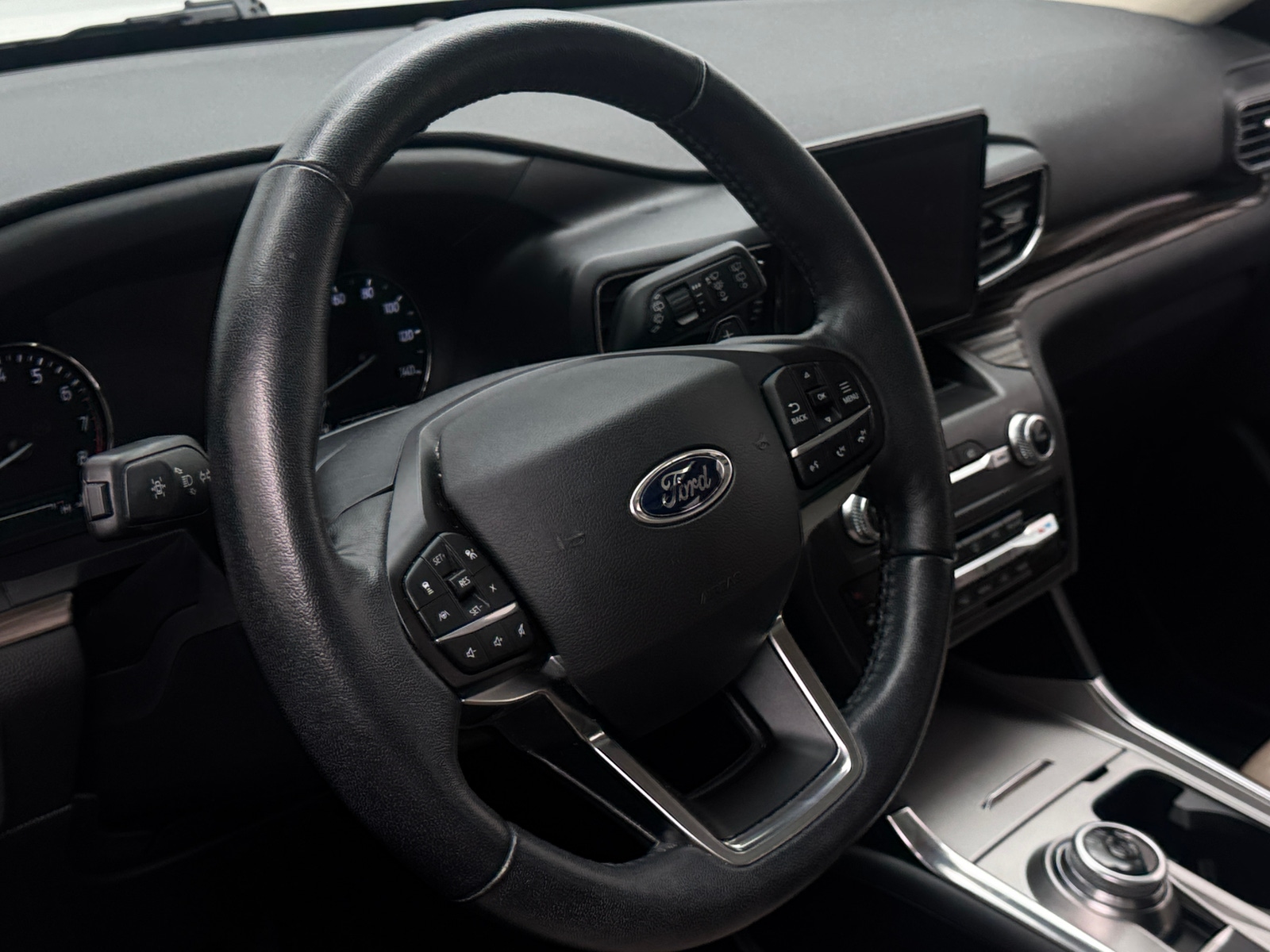 Thumbnail: 2020 Ford Explorer - 4