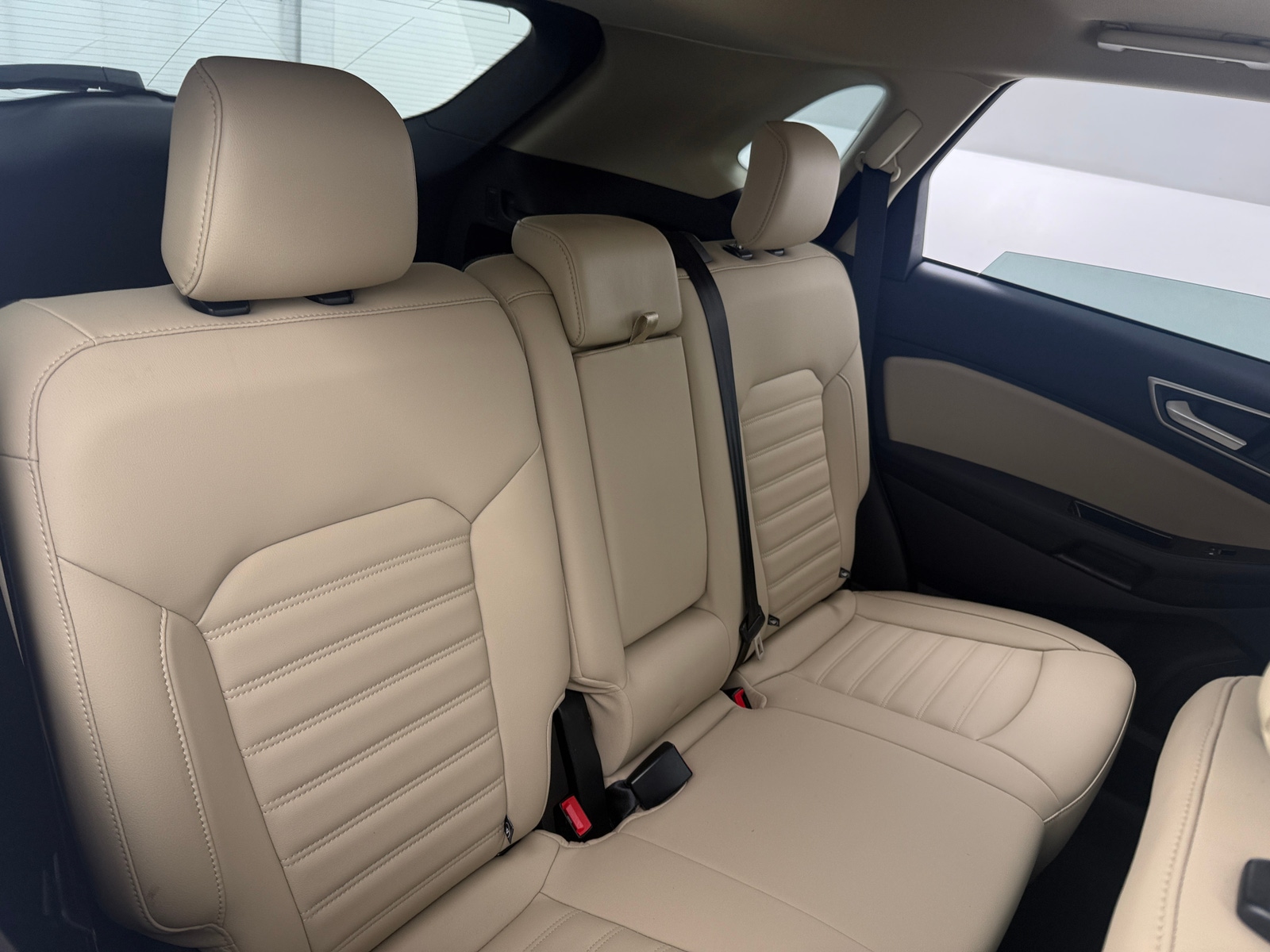 Thumbnail: 2020 Ford Edge - 6