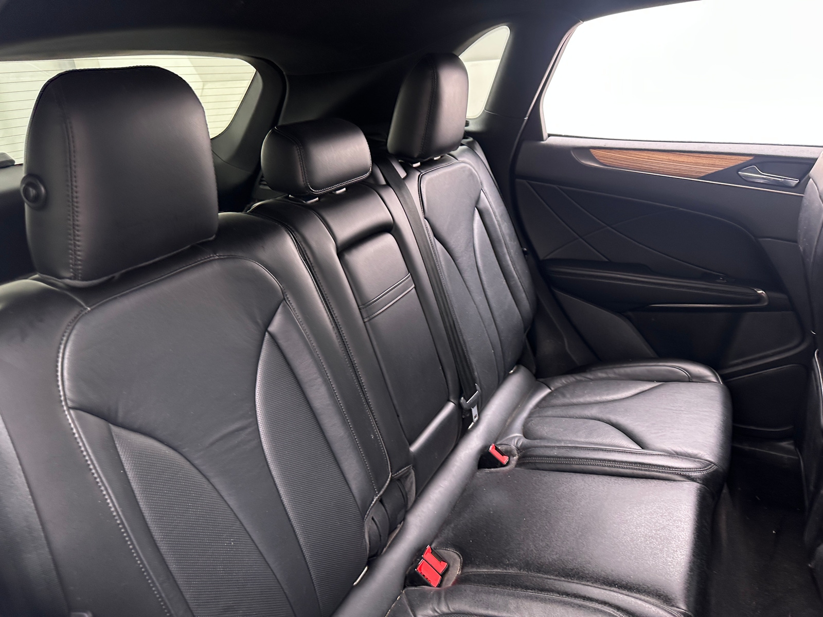 Thumbnail: 2015 Lincoln MKC - 5
