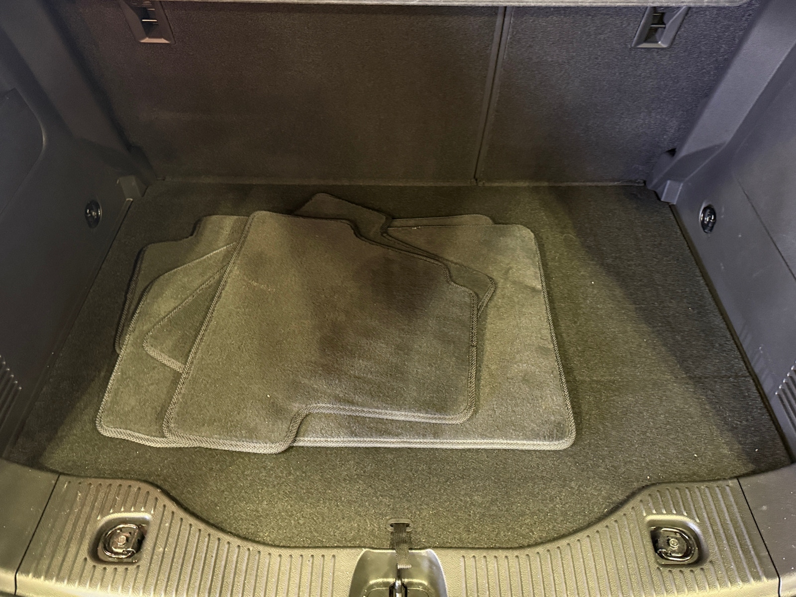 Thumbnail: 2021 Buick Encore - 6