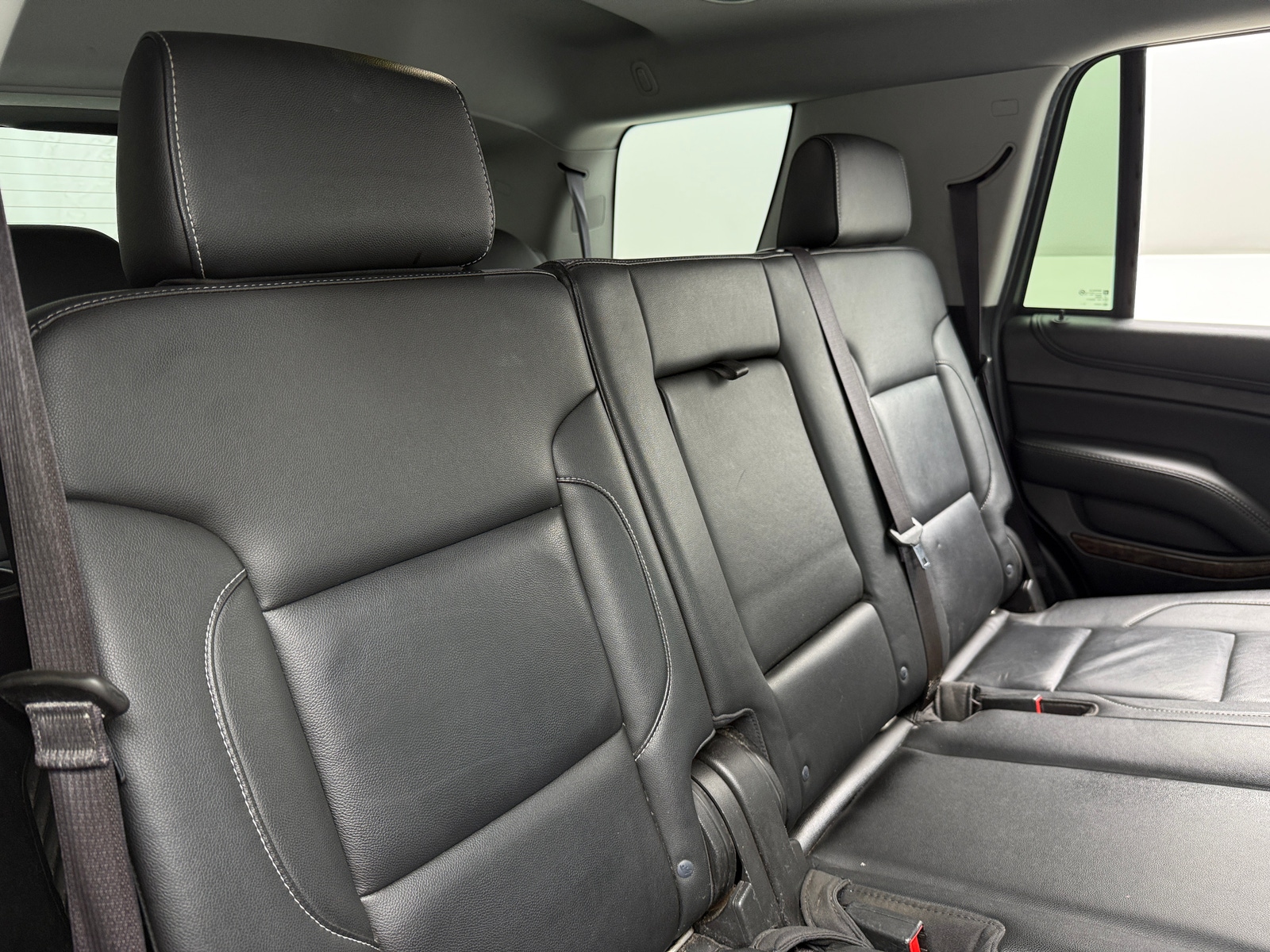 Thumbnail: 2017 Chevrolet Tahoe - 5