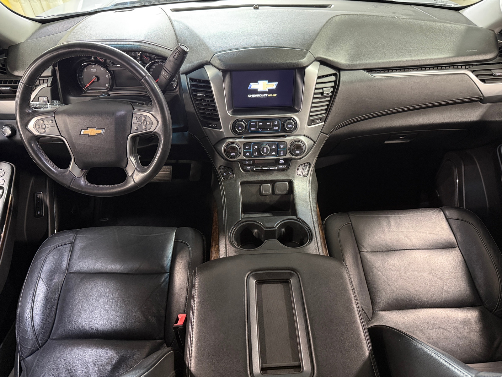 Thumbnail: 2017 Chevrolet Tahoe - 2