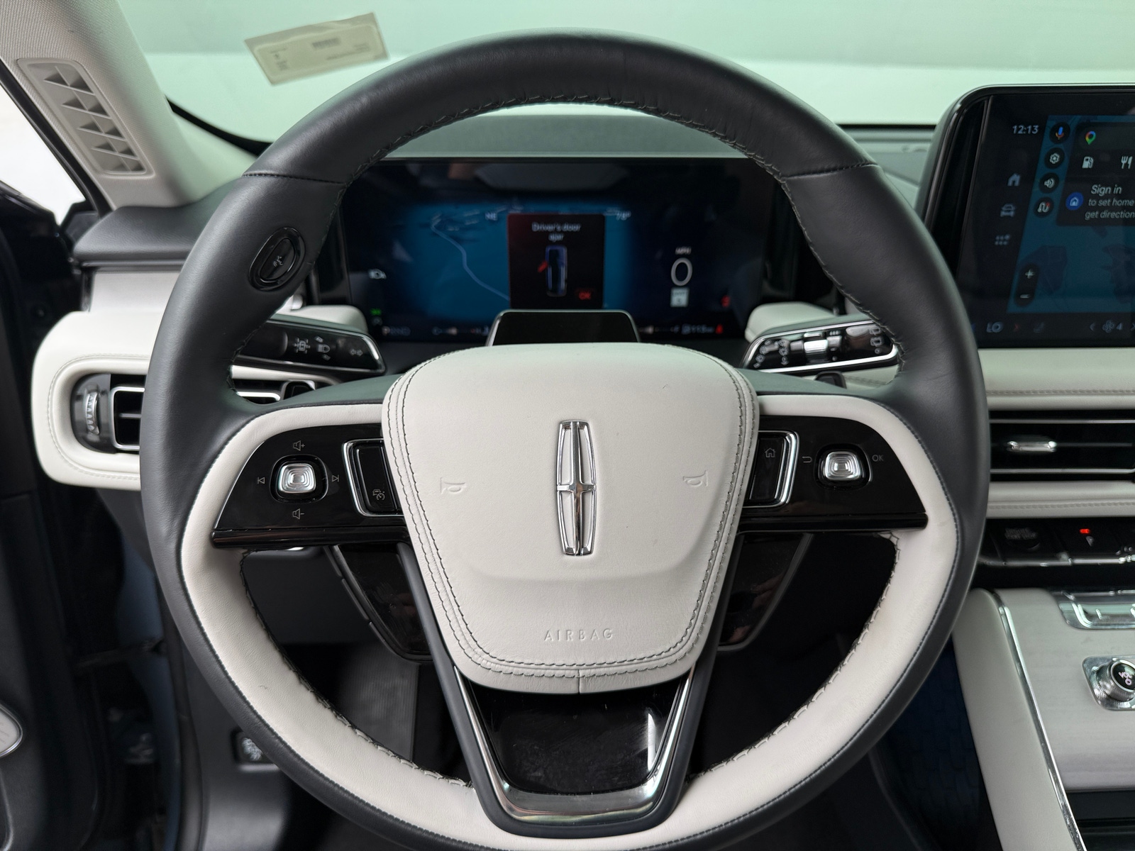 Thumbnail: 2026 Lincoln Aviator - 4