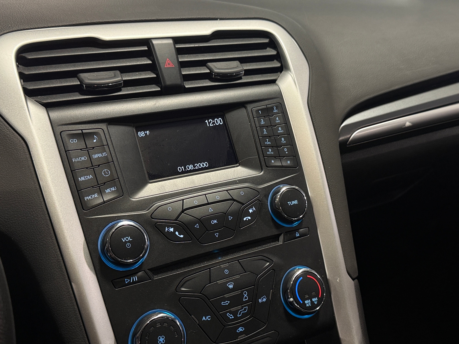 Thumbnail: 2015 Ford Fusion - 4