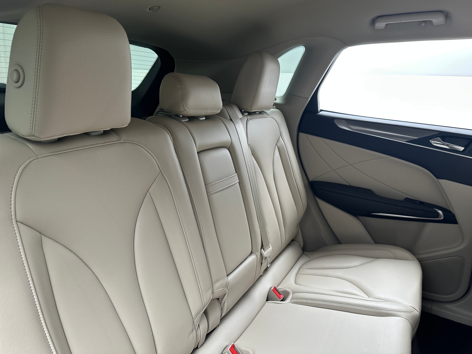 Thumbnail: 2019 Lincoln MKC - 5