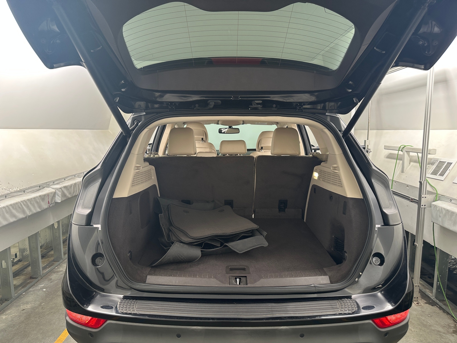 Thumbnail: 2019 Lincoln MKC - 6