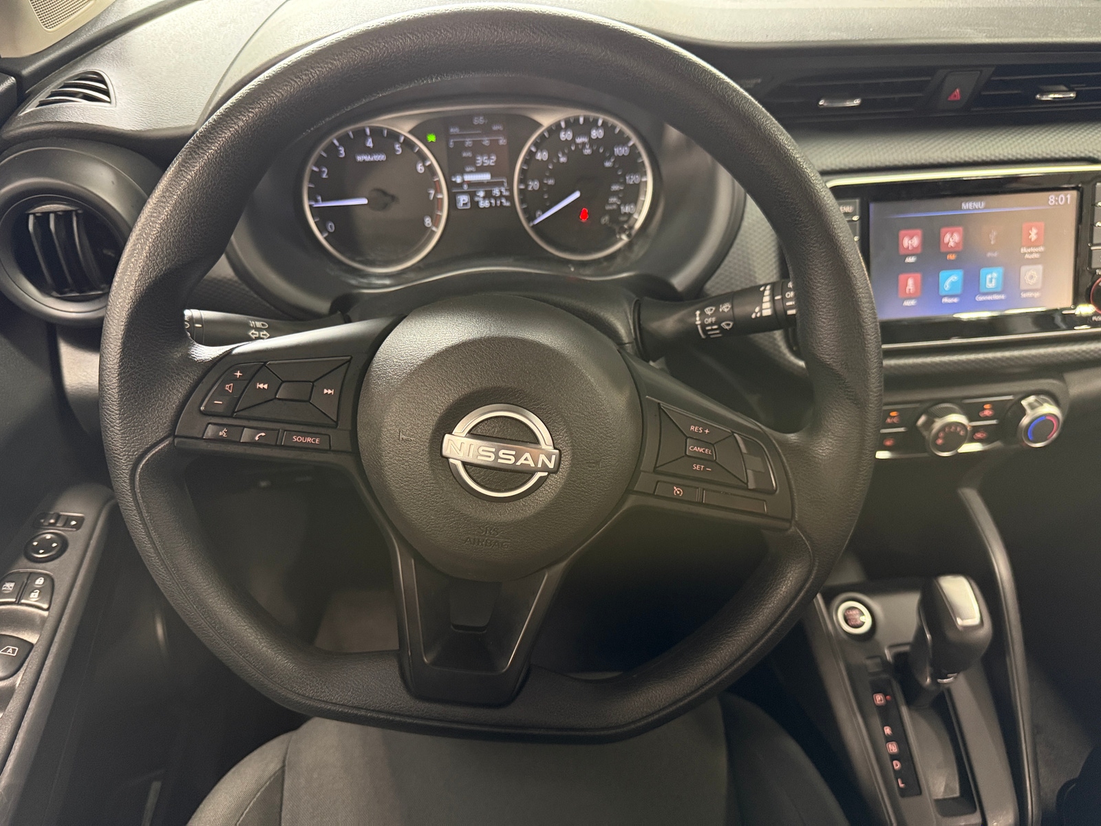 Thumbnail: 2024 Nissan Kicks - 5