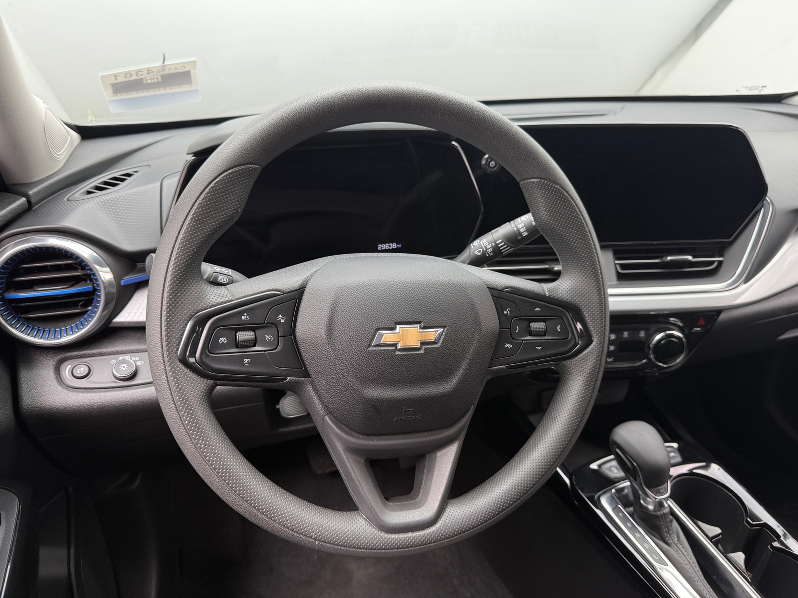 Thumbnail: 2025 Chevrolet Trax - 5