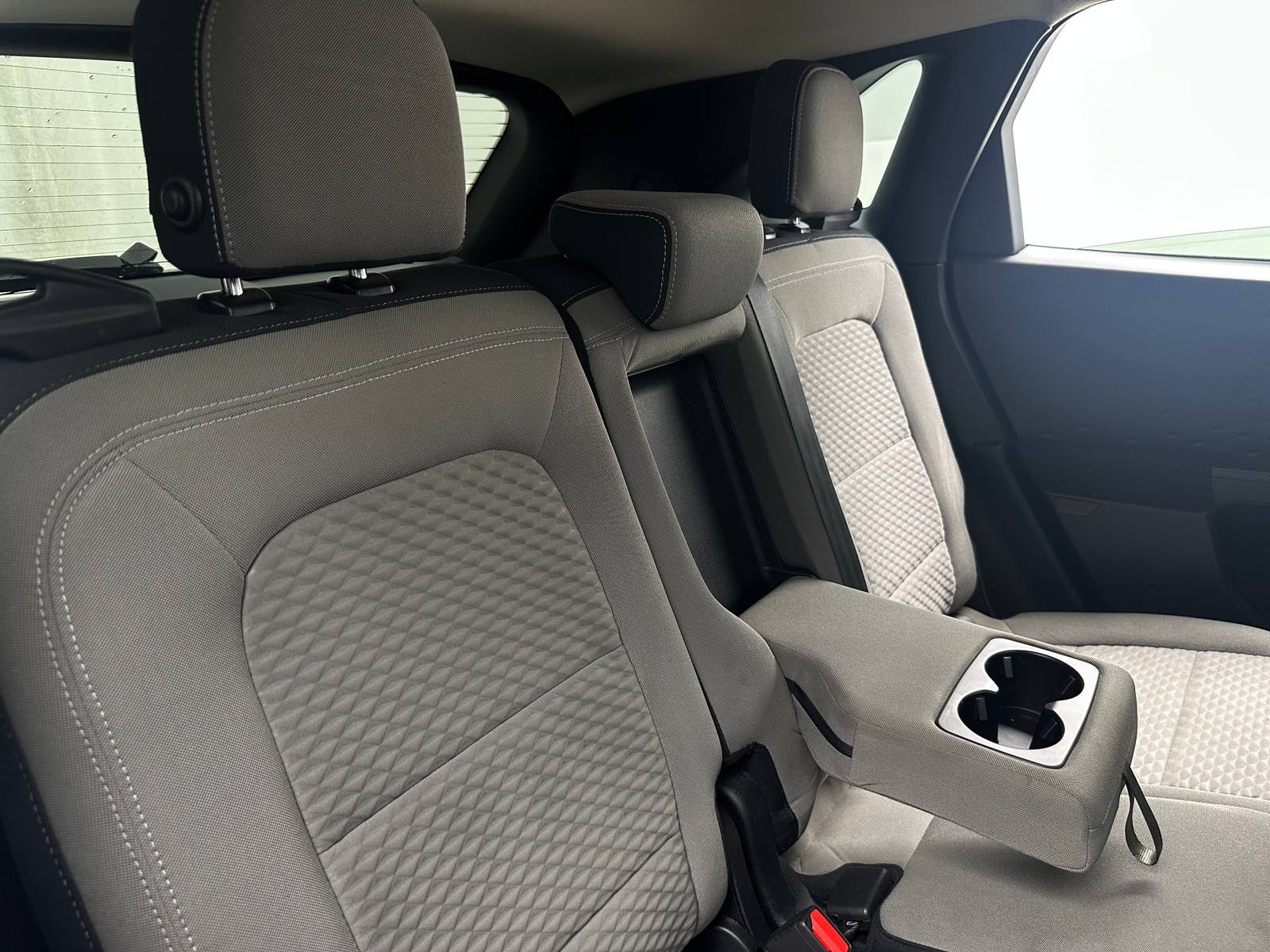 Thumbnail: 2020 Ford Escape - 6