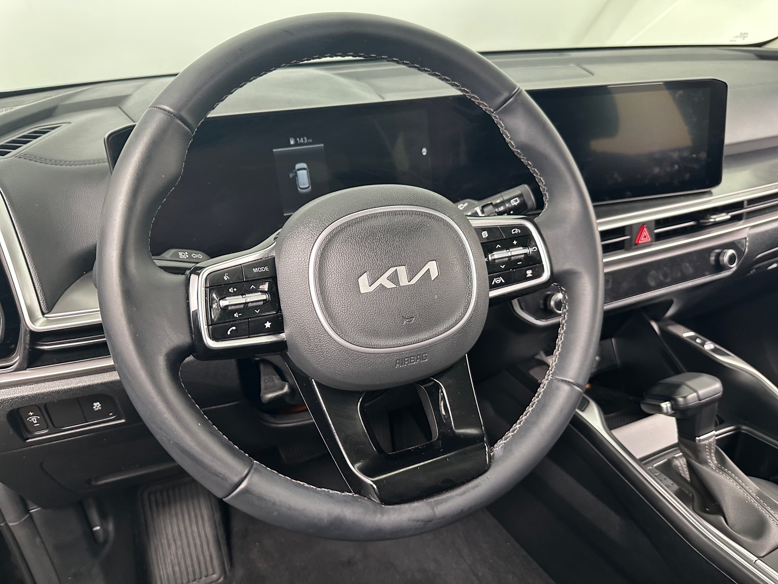 Thumbnail: 2025 Kia Sorento - 4