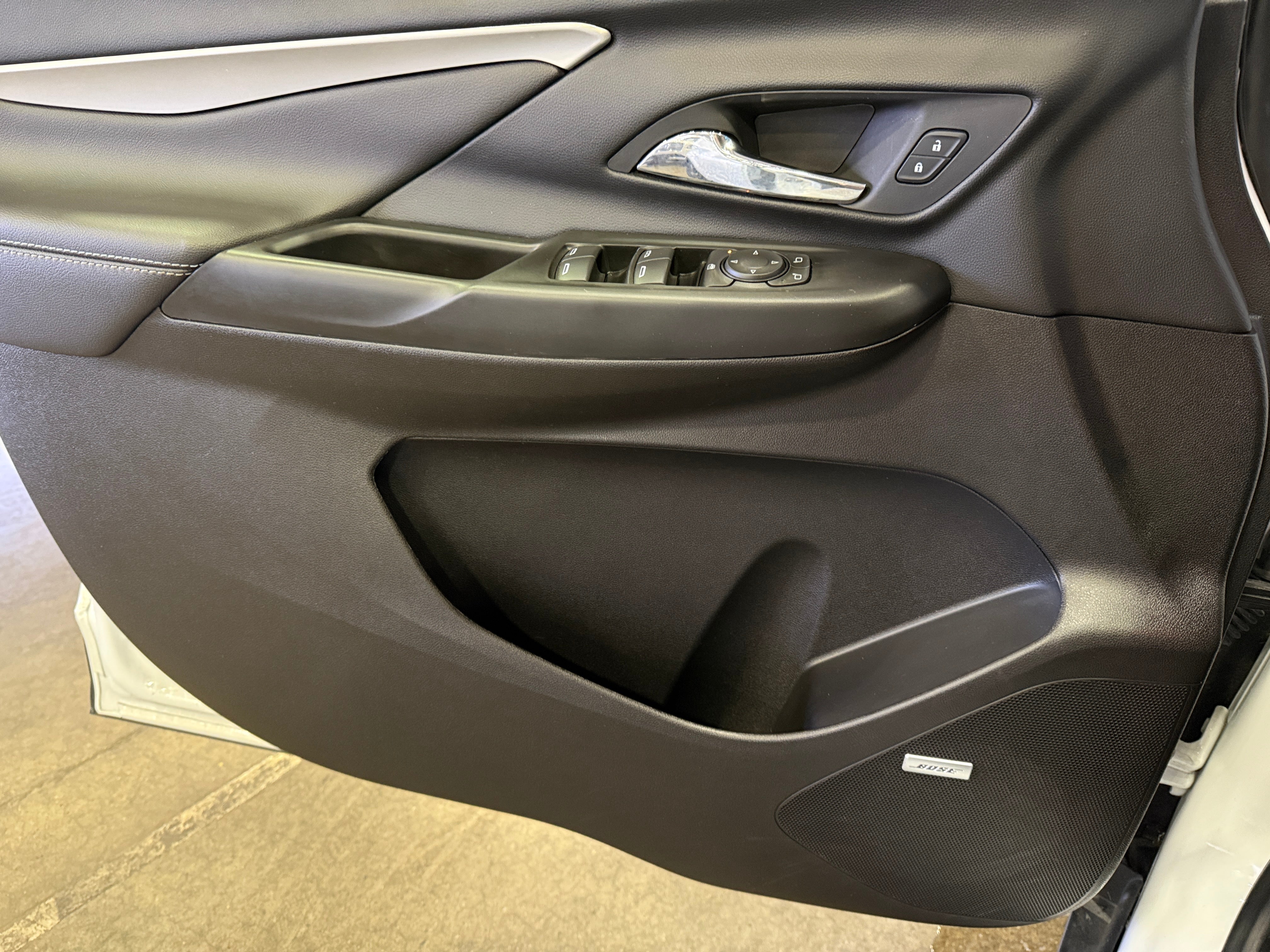 Used 2023 Chevrolet Bolt EV 2LT with VIN 1G1FX6S05P4202494 for sale in Auburn, WA