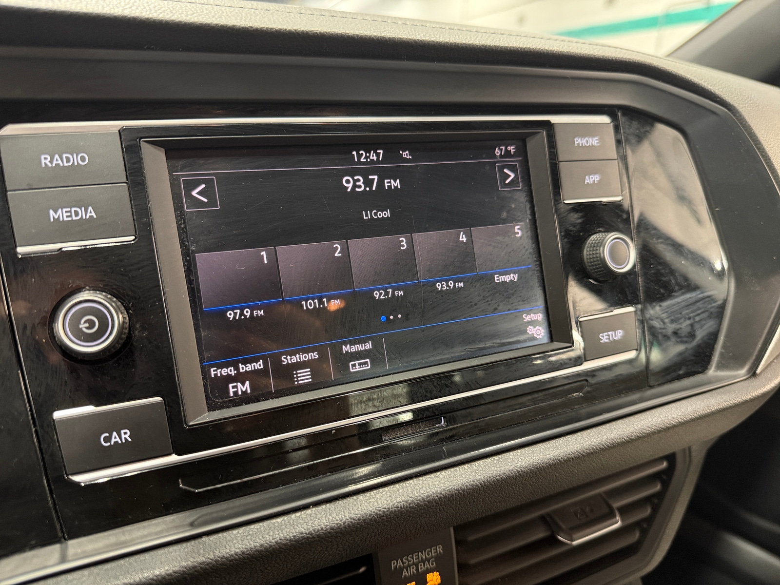 Thumbnail: 2019 Volkswagen Jetta - 4