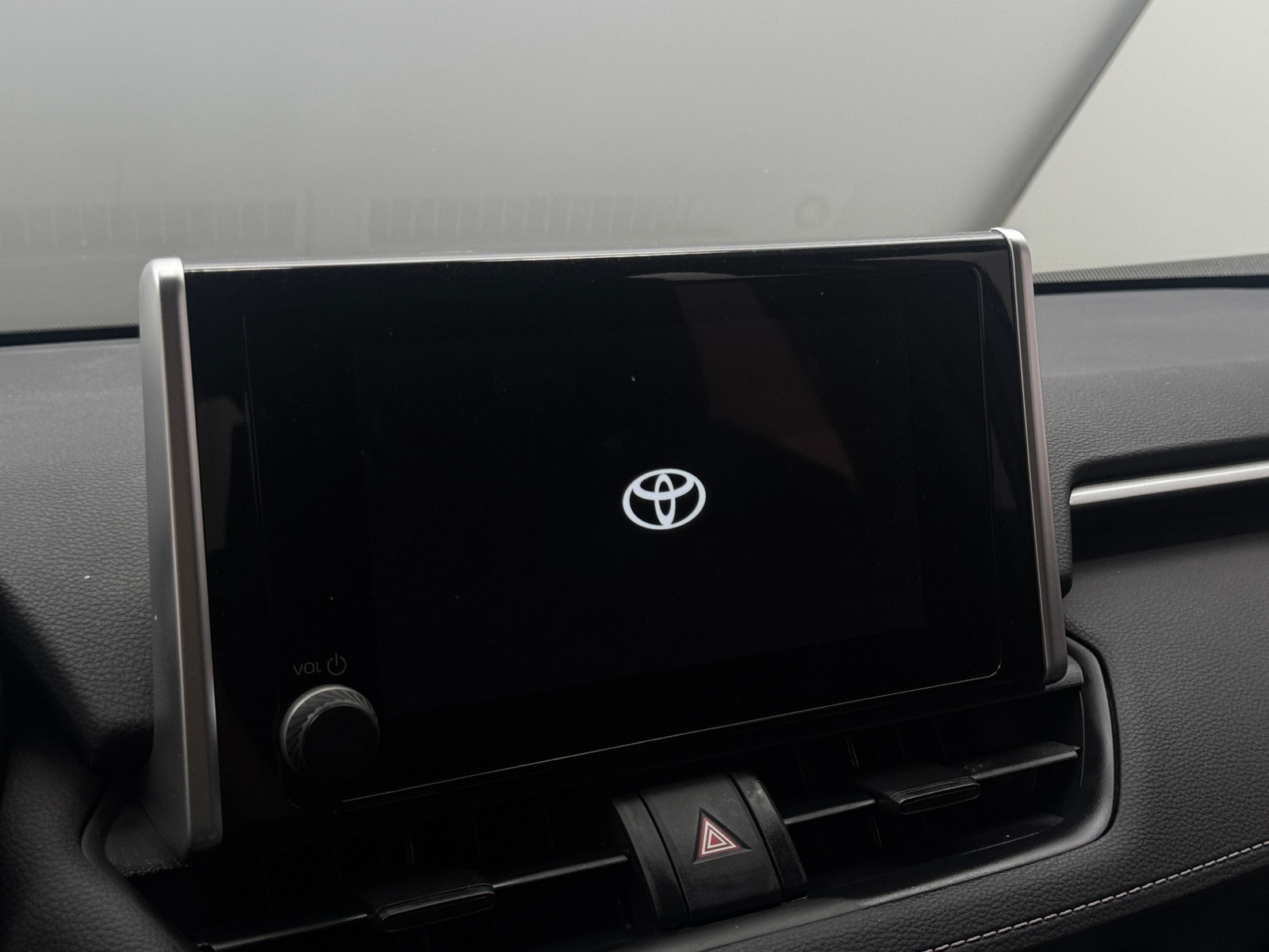 Thumbnail: 2023 Toyota RAV4 - 4