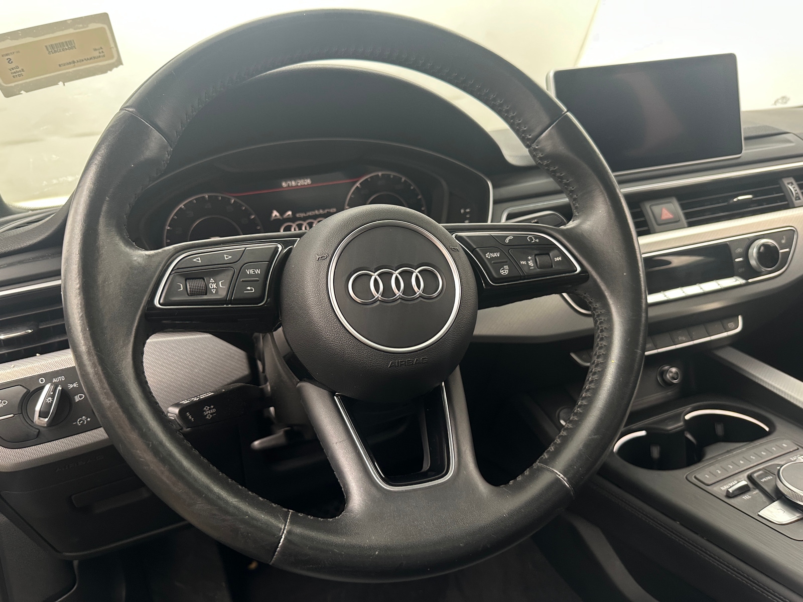 Thumbnail: 2019 Audi A4 - 4